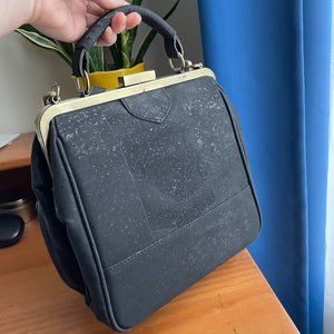 Bebebark Black Convertible Purse